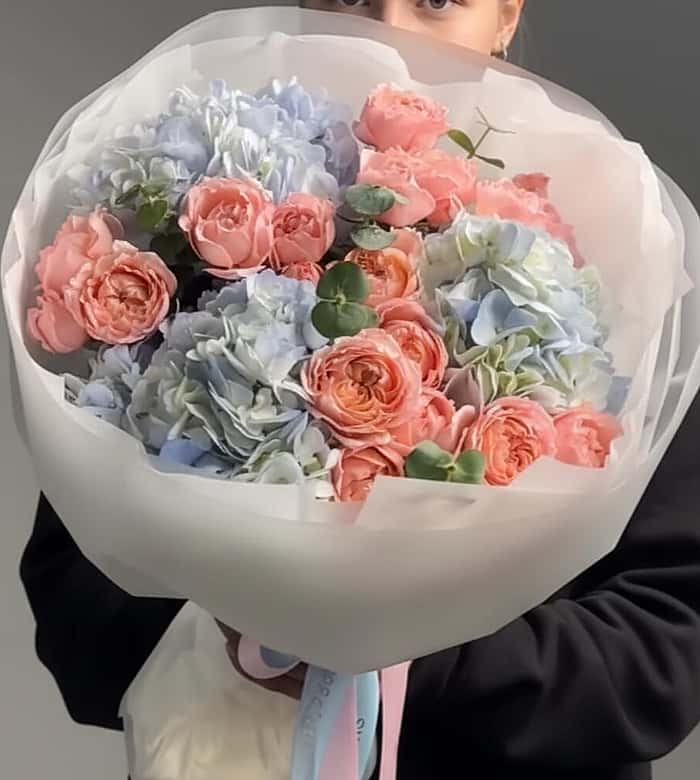 Blue Hydrangea N Juliet Spray Rose Bouquet